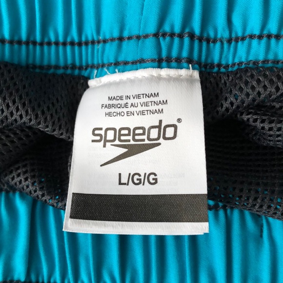 Men’s swim suit - Picture 2 of 3